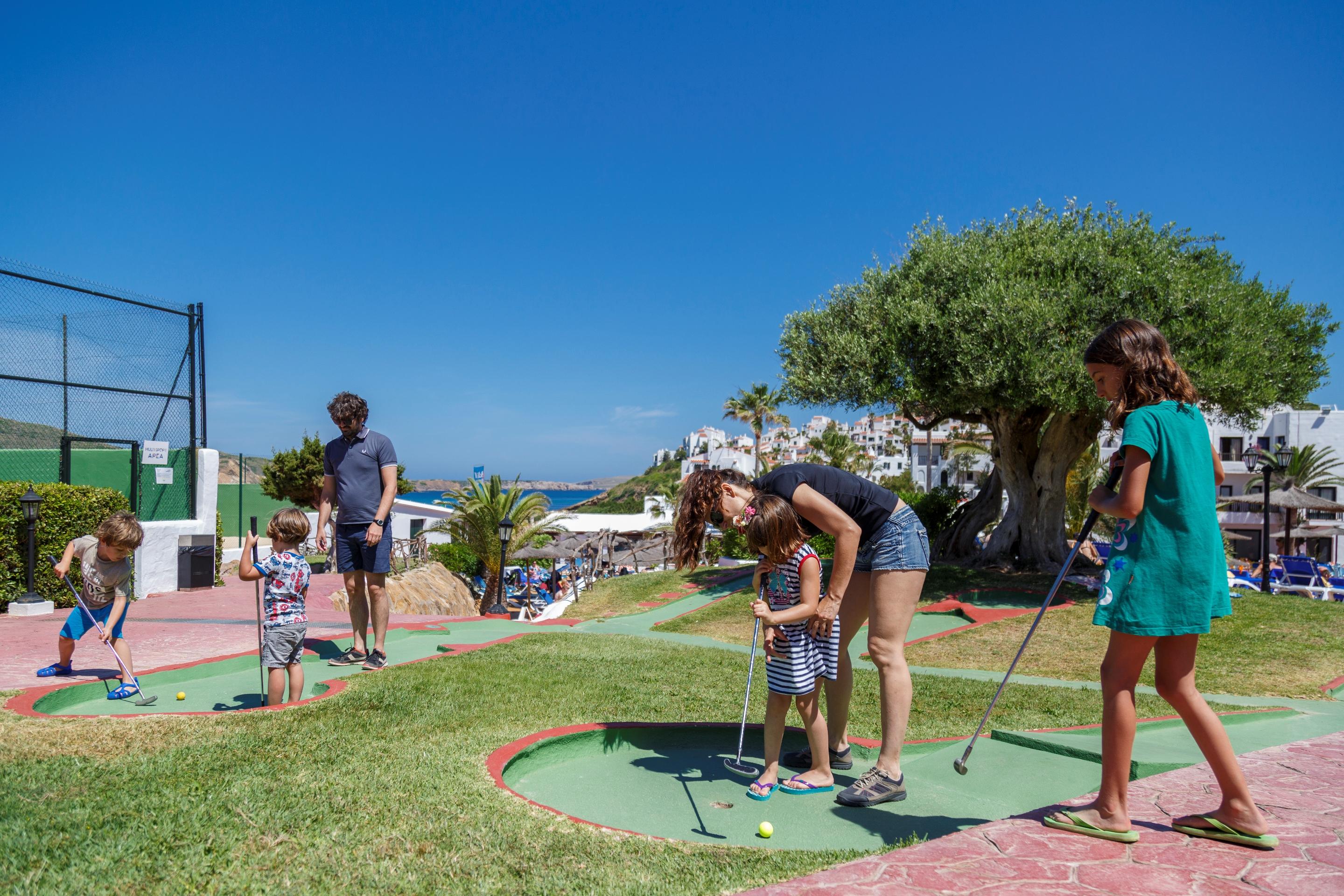 Carema Club Resort Playas De Fornells Facilități foto