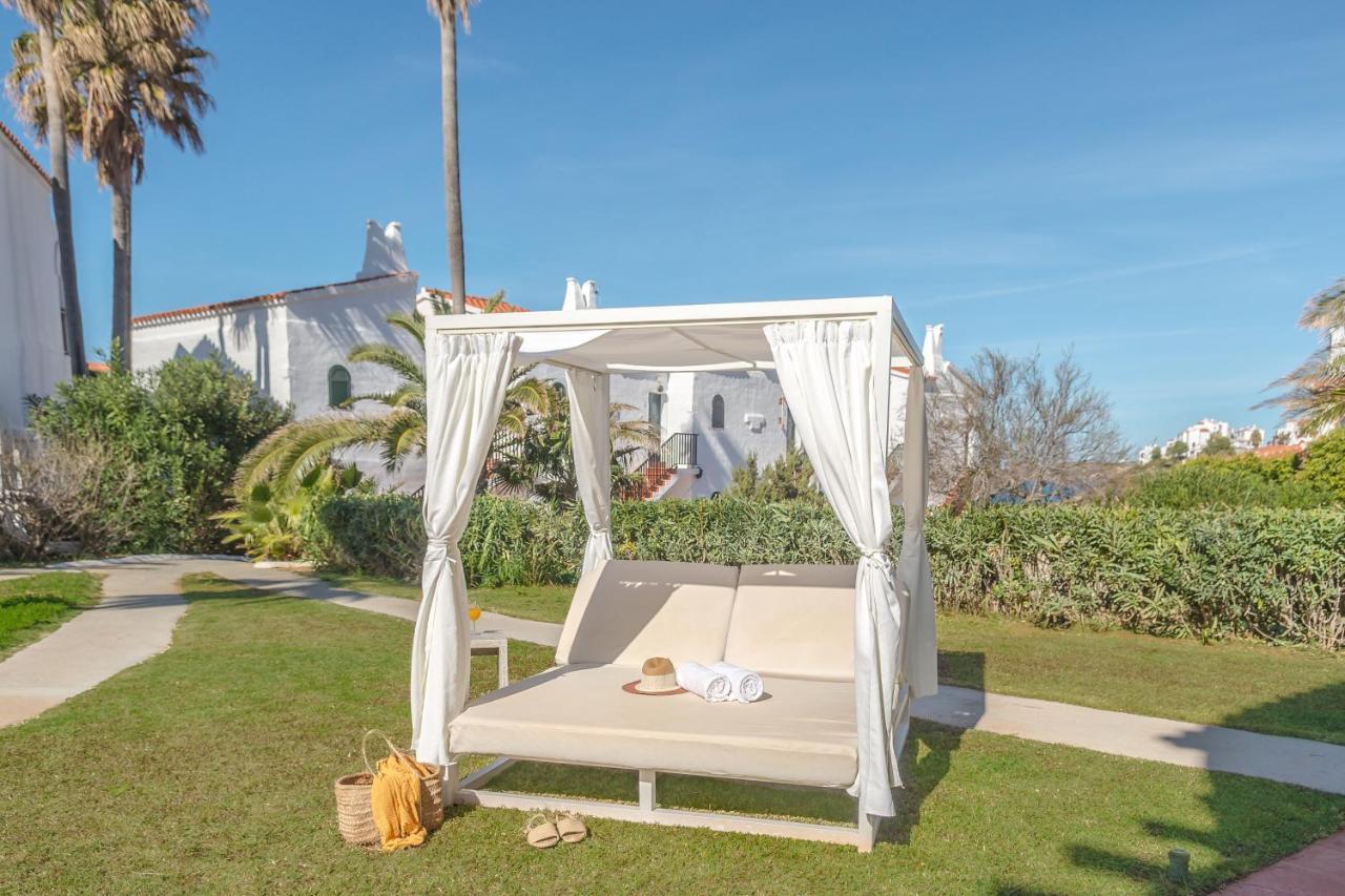 Carema Club Resort Playas De Fornells Exterior foto