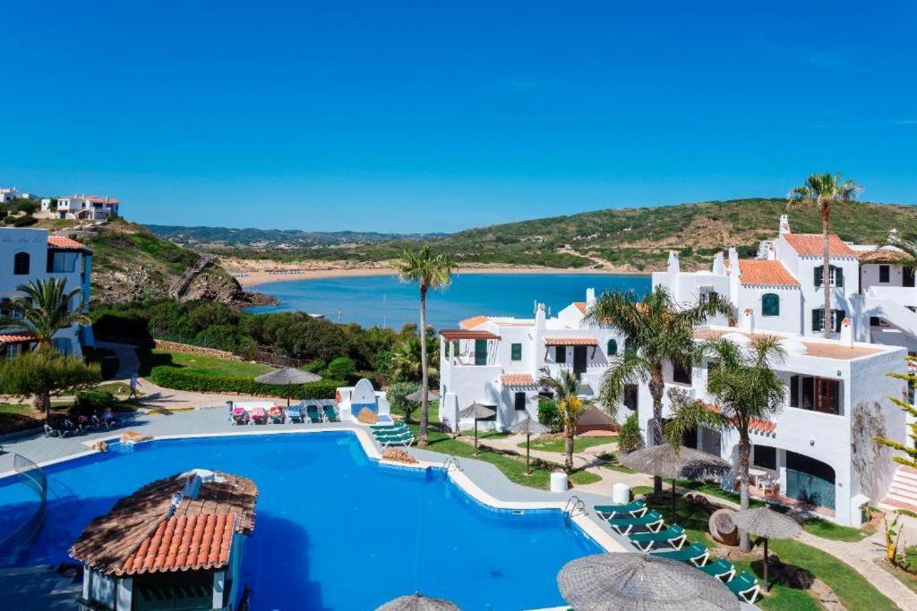 Carema Club Resort Playas De Fornells Exterior foto